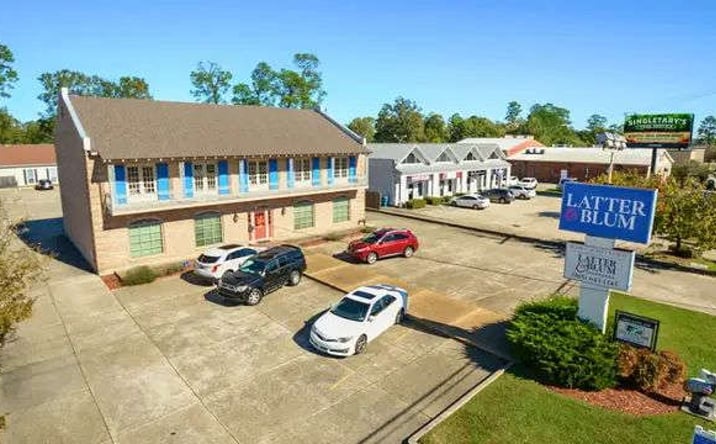Pictures of Office property located at 1400 Gause Blvd, Slidell, LA 70458 for lease - image #1