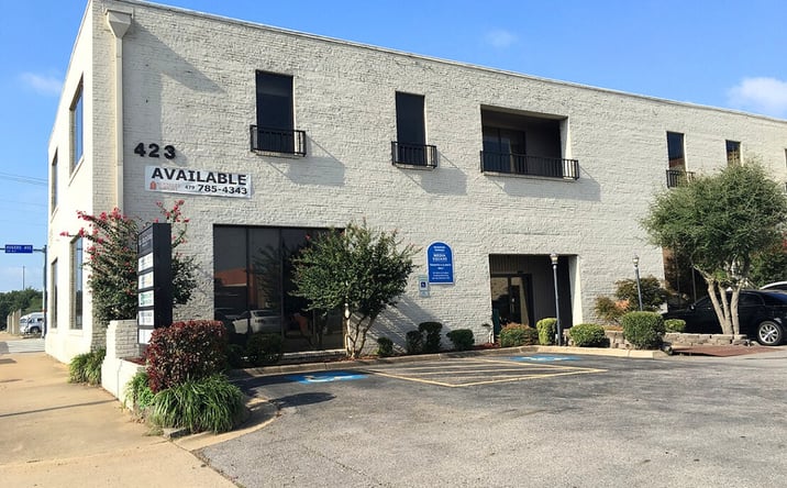 Pictures of Office property located at 423 Rogers Ave, Fort Smith, AR 72901 for lease - image #1