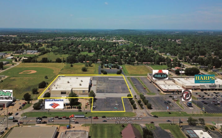 Pictures of Retail, Office, Industrial property located at 3142 W Sunset Ave, Springdale, AR 72762 for lease - image #1