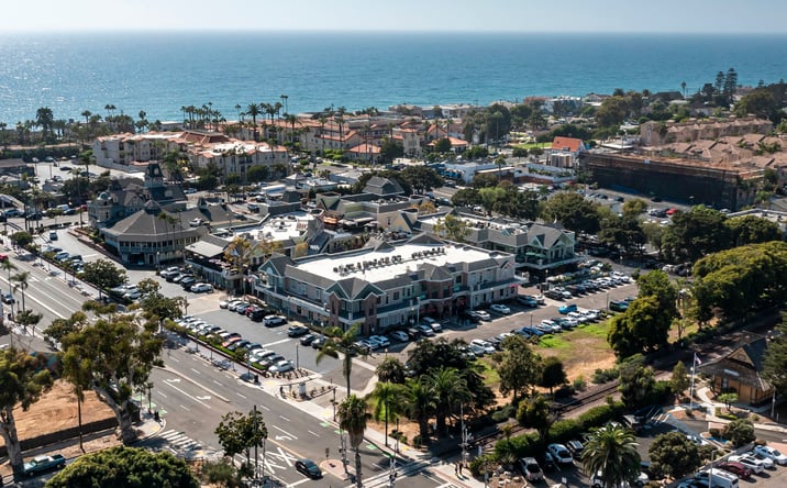 Pictures of Retail property located at 300 Carlsbad Village Drive, Carlsbad, CA 92008 for lease - image #1
