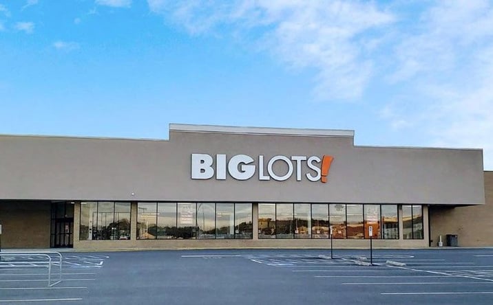 Pictures of Retail property located at 5200-5260 Oaklawn Boulevard, Hopewell, VA 23860 for lease - image #1