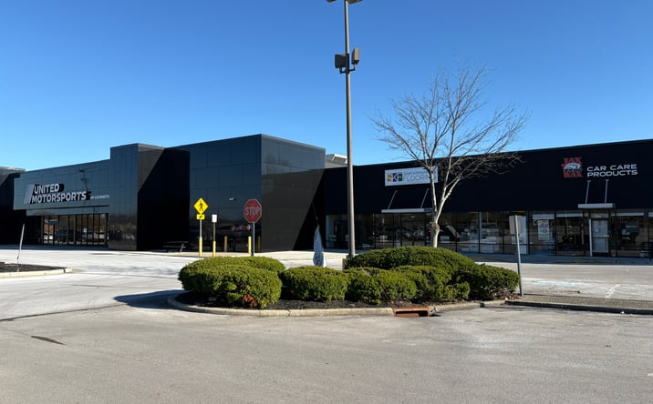 Pictures of Retail property located at 3122 Richmond Rd, Lexington, KY 40517 for lease - image #1