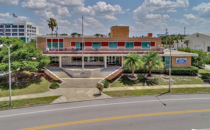 Pictures of Restaurant, Office property located at 20 Lake Wire Dr, Lakeland, FL 33815 for lease - image #1