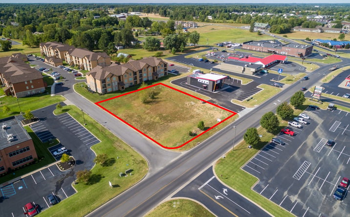 Pictures of Retail, Office, Restaurant property located at 4780 Village Square Dr, Paducah, KY 42001 for lease - image #1
