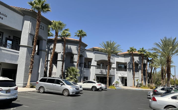 Pictures of Office property located at 2901-2931 N Tenaya Wy, Las Vegas, NV 89128 for lease - image #1