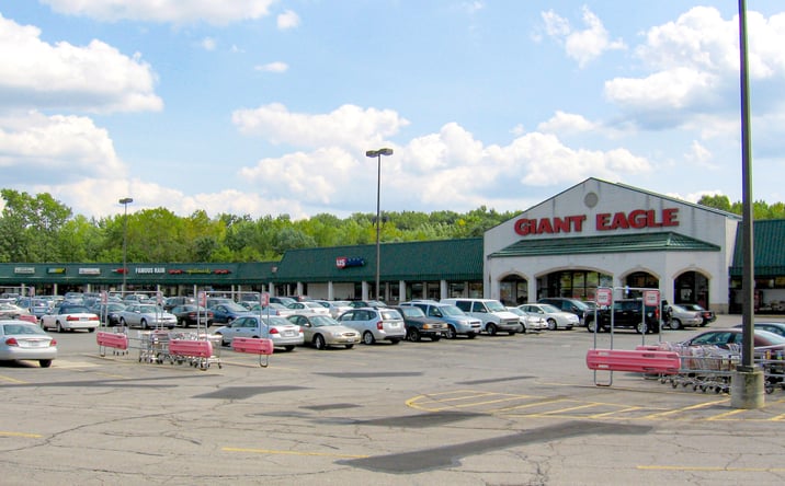 Pictures of Retail property located at 34293-34325 Center Ridge Rd, North Ridgeville, OH 44039 for lease - image #1