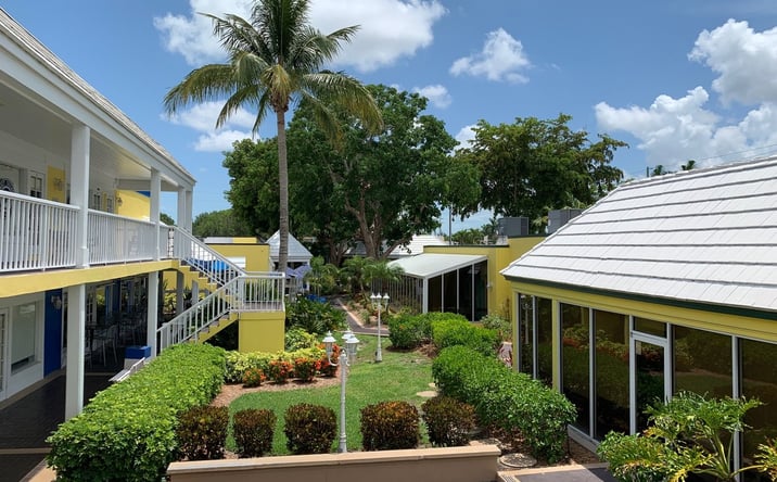 Pictures of Office, Retail property located at 13451 McGregor Blvd, Fort Myers, FL 33919 for lease - image #1