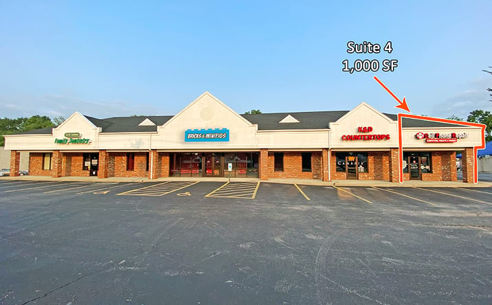 Pictures of Retail property located at 4235 IL-159, Glen Carbon, IL 62034 for lease - image #1
