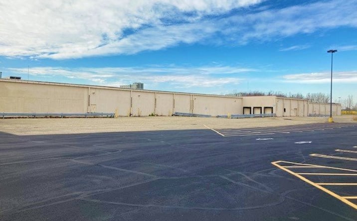 Pictures of Retail, Industrial, Special Purpose property located at 1179 32nd St, Port Huron, MI 48060 for lease - image #1