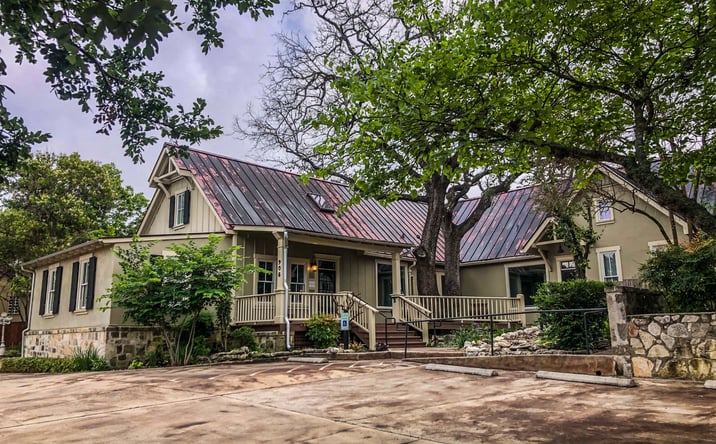 Pictures of Office property located at 908 S Main St, Boerne, TX 78006 for lease - image #1
