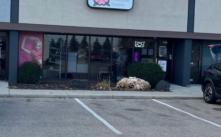 Pictures of Retail, Office property located at 5747 28th St SE, Grand Rapids, MI 49546 for lease - image #1