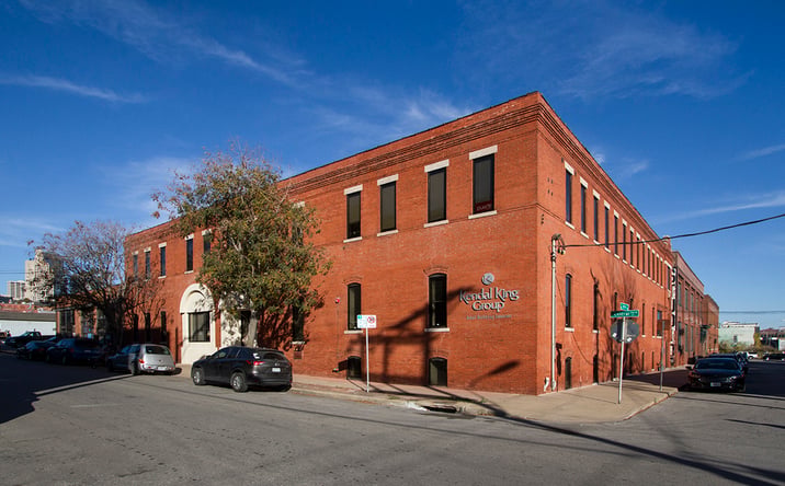 Pictures of Office property located at 1925 Central St, KCMO, MO 64108 for lease - image #1