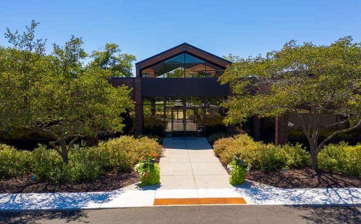 Pictures of Office property located at 325 N Corporate Drive, Brookfield, WI 53045 for lease - image #1