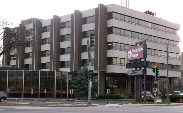 Pictures of Office property located at 4433 W Touhy Ave, Lincolnwood, IL 60712 for lease - image #1