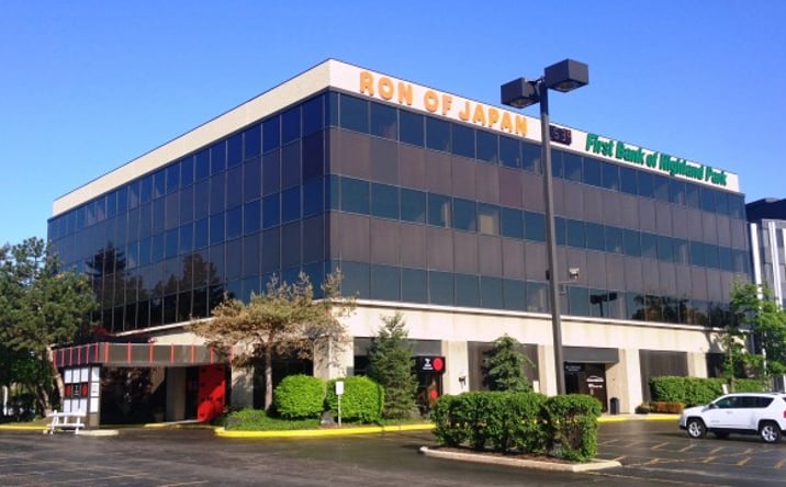 Pictures of Office property located at 633 Skokie Blvd, Northbrook, IL 60062 for lease - image #1