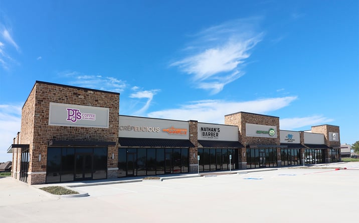 Pictures of Retail property located at 1021 Lake Olympia Pkwy, Missouri City, TX 77489 for lease - image #1