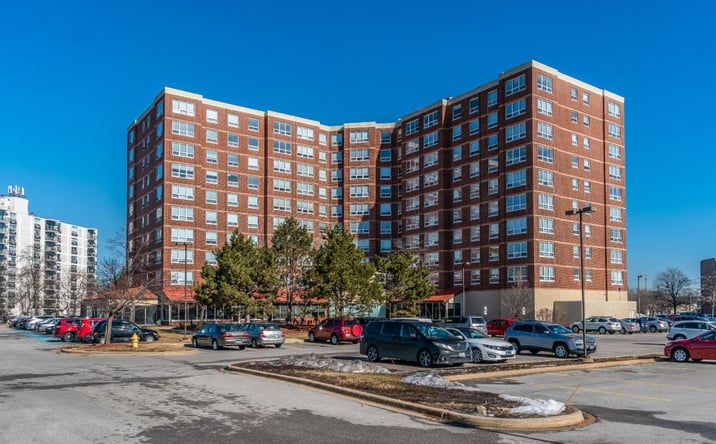 Pictures of Retail property located at 8975 W Golf Rd, Niles, IL 60714 for lease - image #1