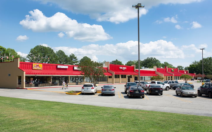Pictures of Retail property located at 3700 Blue Spring Rd NW, Huntsville, AL 35810 for lease - image #1
