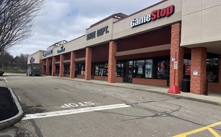 Pictures of Retail property located at 277 E Fairmount Ave, Lakewood, NY 14750 for lease - image #1