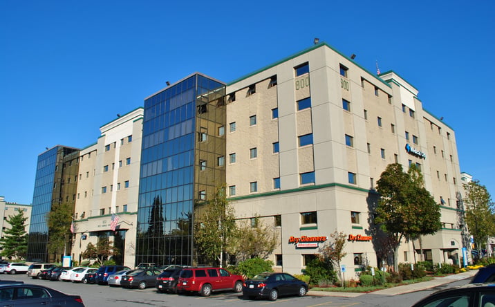 Pictures of Office property located at 800 W Cummings Park, Woburn, MA 01801 for lease - image #1