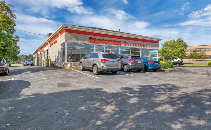 Pictures of Special Purpose, Retail property located at 12791 Old Tesson Rd, St. Louis, MO 63128 for lease - image #1