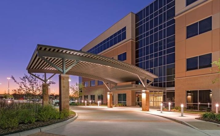 Pictures of Office property located at 17450 Saint Lukes Way, Conroe, TX 77384 for lease - image #1