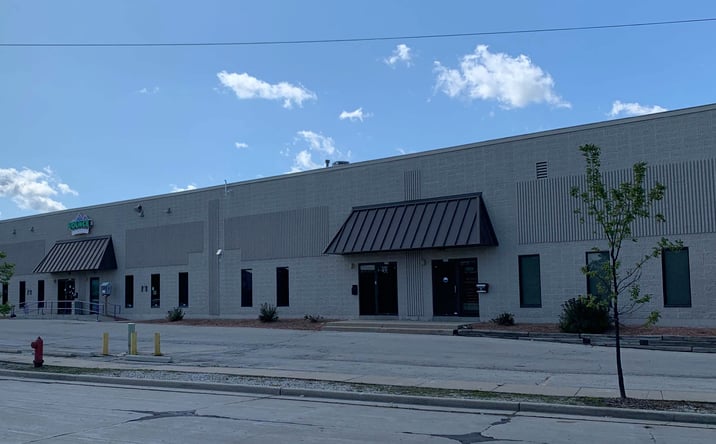 Pictures of Retail, Industrial property located at 2757 S 5th Court, Milwaukee, WI 53207 for lease - image #1