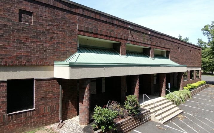 Pictures of Office, Industrial property located at 500 Horizon Dr, Chalfont, PA 18914 for lease - image #1