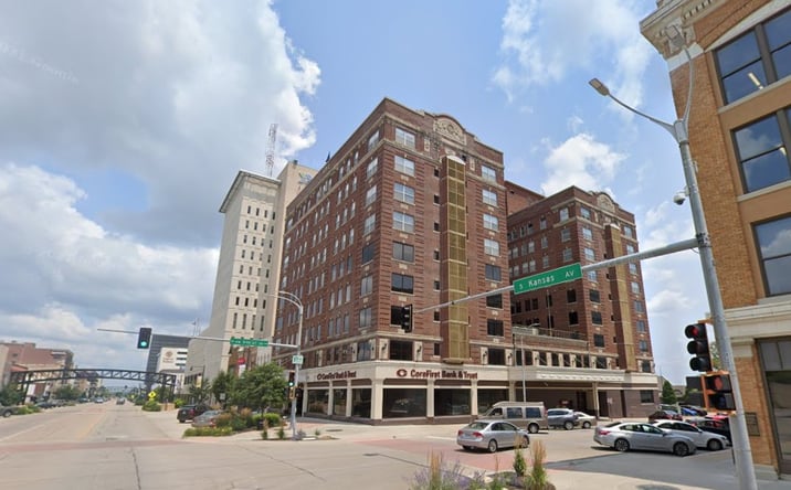 Pictures of Office property located at 100 SE 9th St, Topeka, KS 66612 for lease - image #1