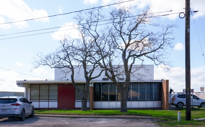 Pictures of Office, Industrial property located at 905 Cantwell Ln, Corpus Christi, TX 78408 for lease - image #1