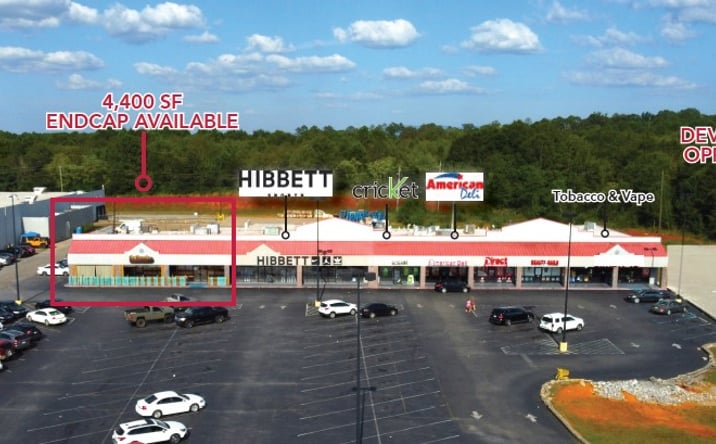 Pictures of Retail property located at 222 Haynes Street, Talladega, AL 35160 for lease - image #1