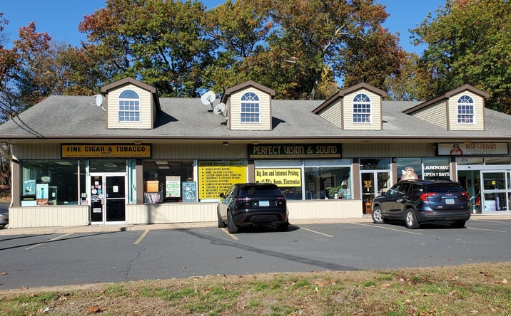 Pictures of Retail, Office property located at 192 W Main St, Avon, CT 06001 for lease - image #1