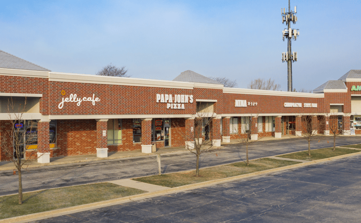 Pictures of Retail, Office property located at 1710 W Golf Rd, Mt Prospect, IL 60056 for lease - image #1