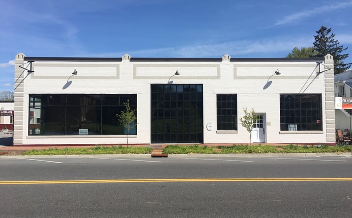 Pictures of Retail, Office, Restaurant property located at 355 E Main St, Wytheville, VA 24382 for lease - image #1