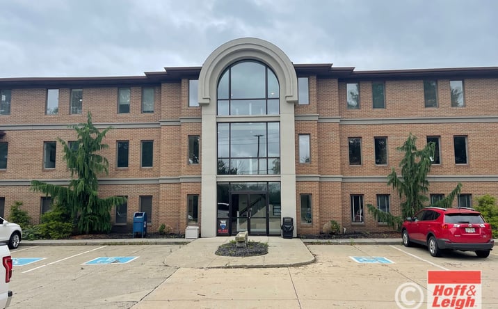 Pictures of Office property located at 3480 W Market St, Fairlawn, OH 44333 for lease - image #1