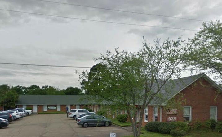 Pictures of Office property located at 625 Lakeland E Dr, Flowood, MS 39232 for lease - image #1