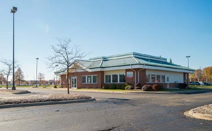 Pictures of Retail, Restaurant property located at 33785 Van Dyke Ave, Sterling Heights, MI 48312 for lease - image #1