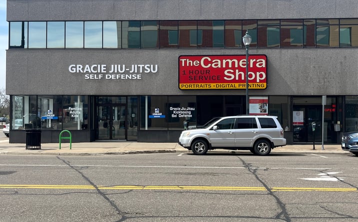 Pictures of Office, Retail, Restaurant property located at 27 7th Ave N, St Cloud, MN 56303 for lease - image #1