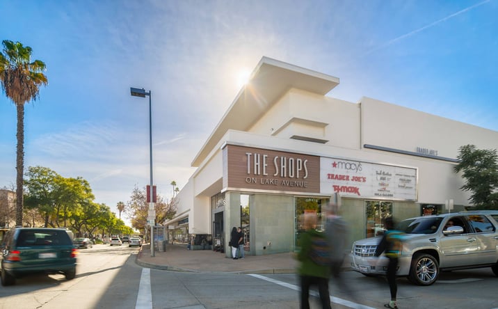 Pictures of Retail, Restaurant property located at 345 - 455 S Lake Avenue, Pasadena, CA 91101 for lease - image #1