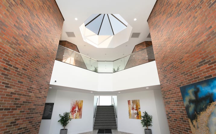 Pictures of Office property located at 975 SE Sandy Blvd, Portland, OR 97214 for lease - image #1