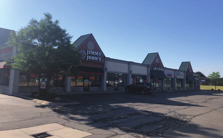 Pictures of Retail property located at 42954 Hayes Rd, Clinton Twp, MI 48038 for lease - image #1