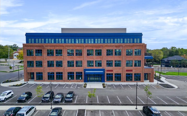 Pictures of Retail, Office property located at 121 W Wilson Bridge Rd, Worthington, OH 43085 for lease - image #1