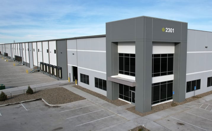 Pictures of Industrial property located at 2301 25th St NW, Altoona, IA 50009 for lease - image #1