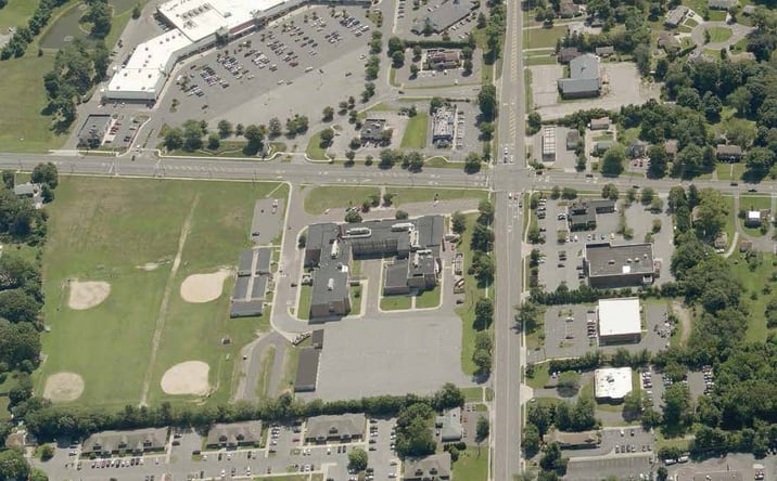 Pictures of Retail, Restaurant property located at 301 S Main Rd, Vineland, NJ 08360 for lease - image #1