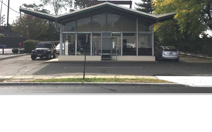 Pictures of Retail property located at 570 Westfield Avenue West, Roselle Park, NJ 07204-1838 for lease - image #1