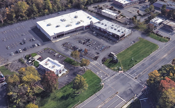 Pictures of Retail property located at 1135 Easton Avenue, Somerset, NJ 08873 for lease - image #1