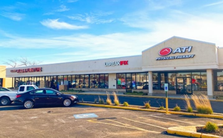 Pictures of Retail property located at 4515-4557 Lincoln Highway, Matteson, IL 60443 for lease - image #1