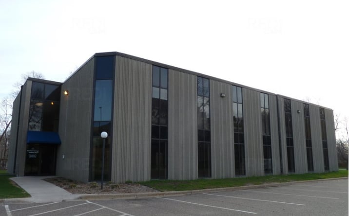 Pictures of Office property located at 6240 Quinwood Ln N, Maple Grove, MN 55369 for lease - image #1