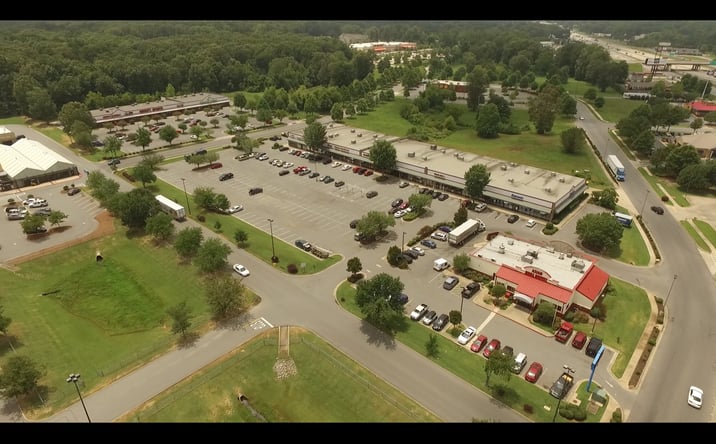 Pictures of Retail property located at 10101 Mabelvale Plaza Dr, Little Rock, AR 72209 for lease - image #1