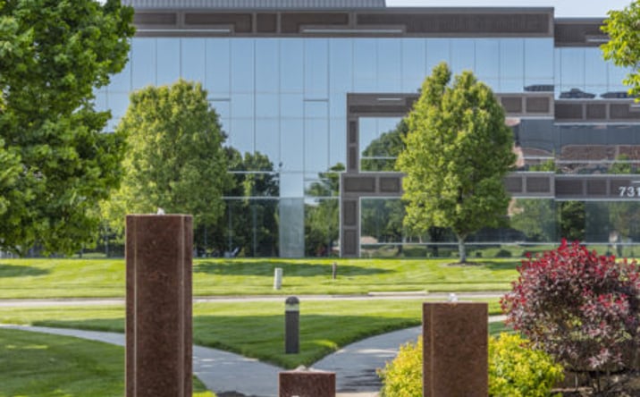 Pictures of Office property located at 7311 W 132nd St, Overland Park, KS 66213 for lease - image #1